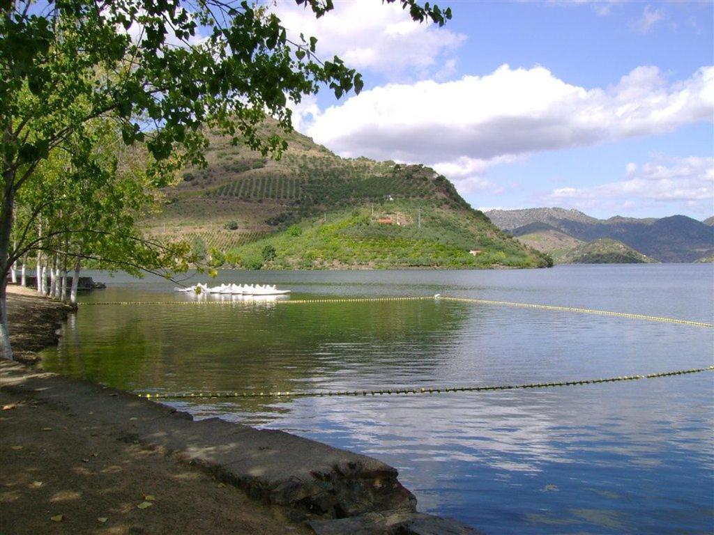 Moradias Do Douro Internacional Villa Freixo de Espada a Cinta Luaran gambar